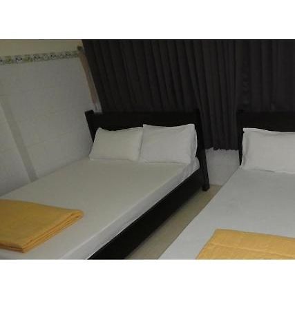 Thanh Guesthouse 2 Ho Chi Minh-staden Exteriör bild